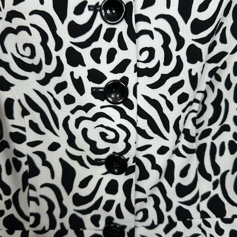 Kim Rogers Blazer. Size: 10 - Picture 5 of 7